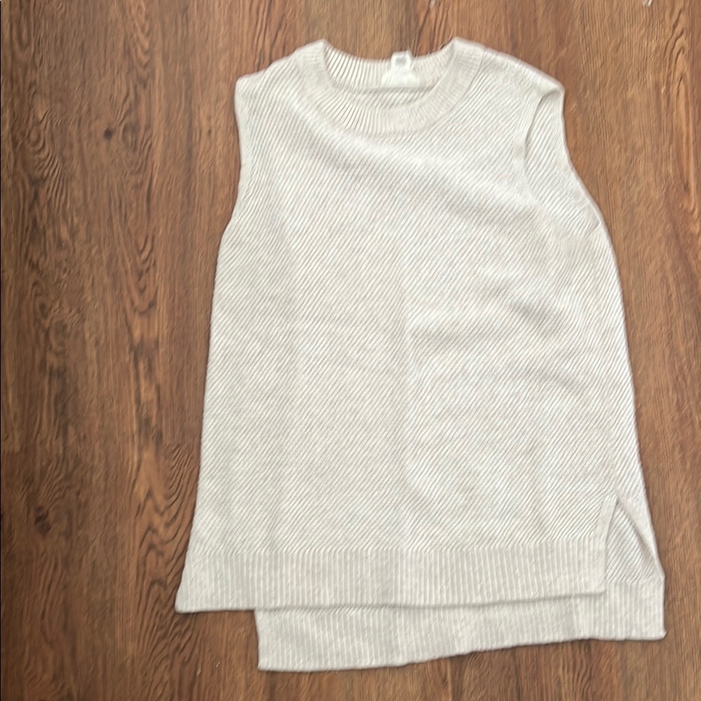 Sleeveless Cream Sweater